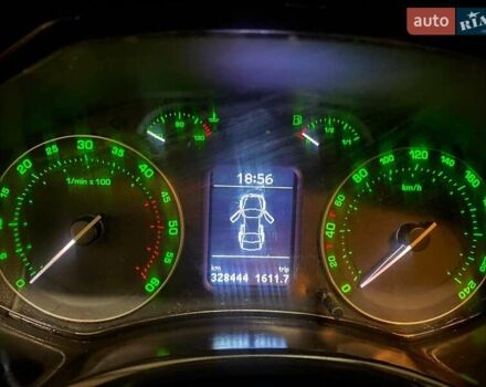Серый Шкода Октавия, объемом двигателя 2 л и пробегом 328 тыс. км за 6500 $, фото 17 на Automoto.ua