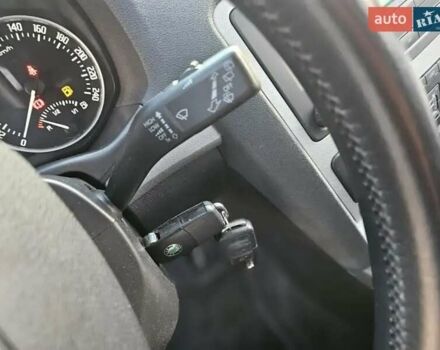 Серый Шкода Октавия, объемом двигателя 1.8 л и пробегом 200 тыс. км за 9100 $, фото 65 на Automoto.ua