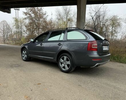 Серый Шкода Октавия, объемом двигателя 2 л и пробегом 300 тыс. км за 6000 $, фото 1 на Automoto.ua