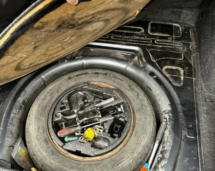 Сірий Шкода Октавія, об'ємом двигуна 1.6 л та пробігом 296 тис. км за 5100 $, фото 20 на Automoto.ua