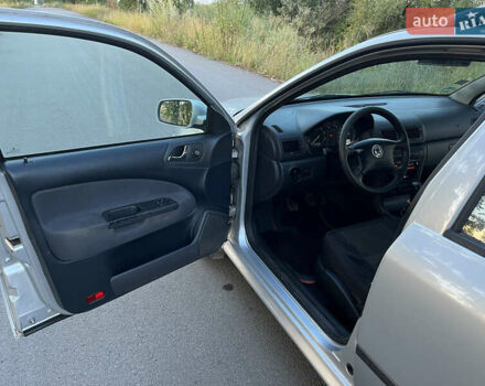 Серый Шкода Октавия, объемом двигателя 1.6 л и пробегом 175 тыс. км за 5000 $, фото 7 на Automoto.ua