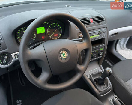 Серый Шкода Октавия, объемом двигателя 1.6 л и пробегом 39 тыс. км за 10150 $, фото 40 на Automoto.ua