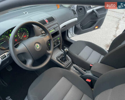 Серый Шкода Октавия, объемом двигателя 1.6 л и пробегом 39 тыс. км за 10150 $, фото 44 на Automoto.ua