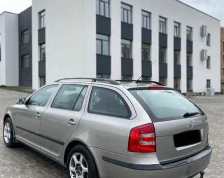 Серый Шкода Октавия, объемом двигателя 2 л и пробегом 340 тыс. км за 3200 $, фото 1 на Automoto.ua