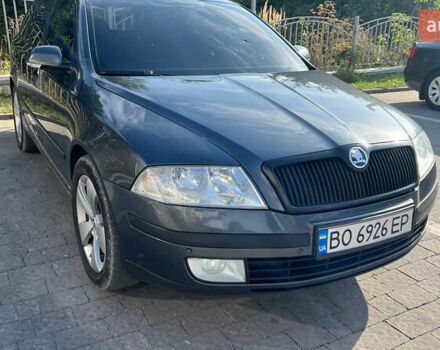 Серый Шкода Октавия, объемом двигателя 1.9 л и пробегом 278 тыс. км за 6800 $, фото 2 на Automoto.ua