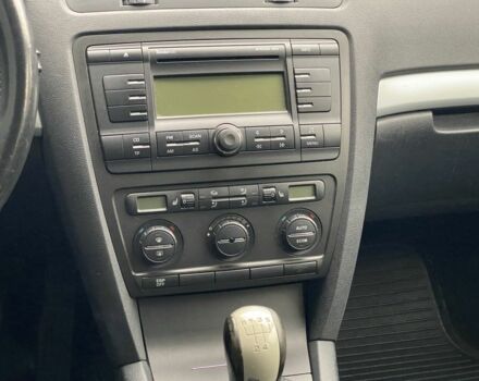 Шкода Октавія 2008 у Києві на Automoto.ua Сірий Шкода Октавія, об'ємом двигуна 1.6 л та пробігом 199 тис. км за 6500 $, фото 12 на Automoto.ua