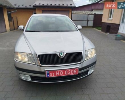 Серый Шкода Октавия, объемом двигателя 1.6 л и пробегом 214 тыс. км за 5750 $, фото 5 на Automoto.ua