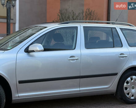 Сірий Шкода Октавія, об'ємом двигуна 1.6 л та пробігом 214 тис. км за 6950 $, фото 13 на Automoto.ua