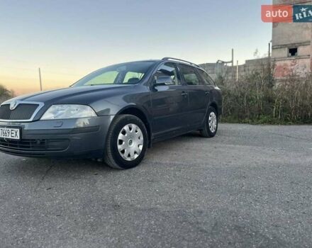 Сірий Шкода Октавія, об'ємом двигуна 1.6 л та пробігом 214 тис. км за 5750 $, фото 9 на Automoto.ua