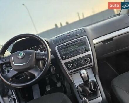 Серый Шкода Октавия, объемом двигателя 1.8 л и пробегом 200 тыс. км за 9100 $, фото 40 на Automoto.ua
