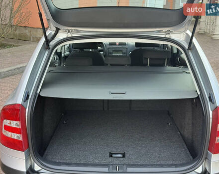 Сірий Шкода Октавія, об'ємом двигуна 1.6 л та пробігом 214 тис. км за 6950 $, фото 70 на Automoto.ua