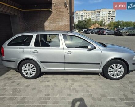 Серый Шкода Октавия, объемом двигателя 1.6 л и пробегом 201 тыс. км за 5700 $, фото 6 на Automoto.ua