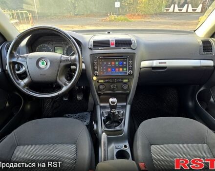 Серый Шкода Октавия, объемом двигателя 2 л и пробегом 213 тыс. км за 6200 $, фото 8 на Automoto.ua