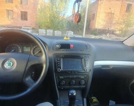 Серый Шкода Октавия, объемом двигателя 1.6 л и пробегом 218 тыс. км за 5700 $, фото 9 на Automoto.ua