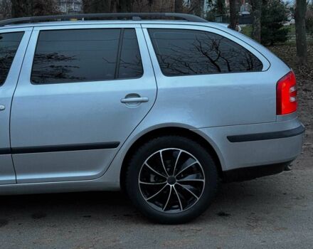 Серый Шкода Октавия, объемом двигателя 2 л и пробегом 338 тыс. км за 6890 $, фото 9 на Automoto.ua