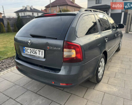Серый Шкода Октавия, объемом двигателя 1.6 л и пробегом 249 тыс. км за 5999 $, фото 9 на Automoto.ua