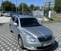 Серый Шкода Октавия, объемом двигателя 1.6 л и пробегом 269 тыс. км за 7200 $, фото 1 на Automoto.ua