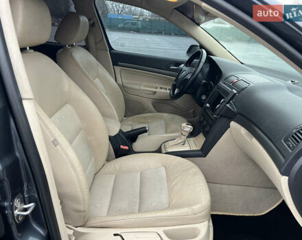 Сірий Шкода Октавія, об'ємом двигуна 1.6 л та пробігом 231 тис. км за 8250 $, фото 20 на Automoto.ua