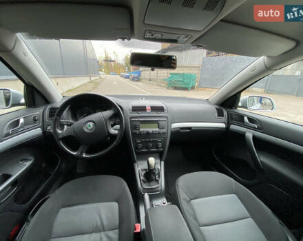 Шкода Октавія 2008 у Києві на Automoto.ua Сірий Шкода Октавія, об'ємом двигуна 1.6 л та пробігом 199 тис. км за 6500 $, фото 32 на Automoto.ua