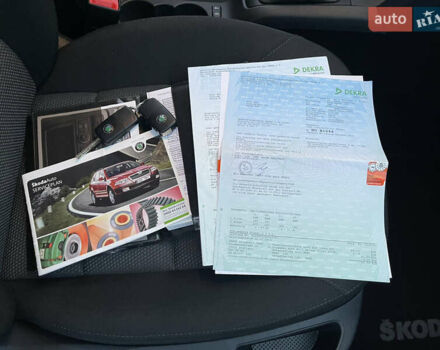 Серый Шкода Октавия, объемом двигателя 1.6 л и пробегом 39 тыс. км за 10150 $, фото 87 на Automoto.ua