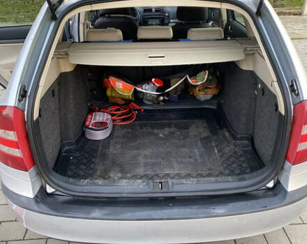 Сірий Шкода Октавія, об'ємом двигуна 1.8 л та пробігом 217 тис. км за 4500 $, фото 10 на Automoto.ua