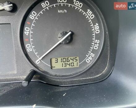Серый Шкода Октавия, объемом двигателя 1.6 л и пробегом 310 тыс. км за 3600 $, фото 9 на Automoto.ua