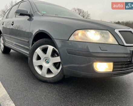 Сірий Шкода Октавія, об'ємом двигуна 1.6 л та пробігом 231 тис. км за 8250 $, фото 33 на Automoto.ua