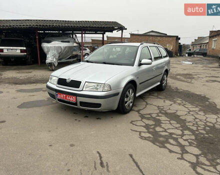 Серый Шкода Октавия, объемом двигателя 1.6 л и пробегом 161 тыс. км за 5650 $, фото 2 на Automoto.ua