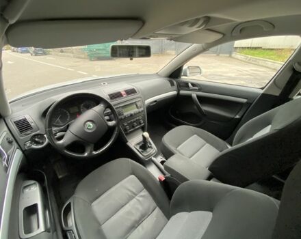 Шкода Октавія 2008 у Києві на Automoto.ua Сірий Шкода Октавія, об'ємом двигуна 1.6 л та пробігом 199 тис. км за 6500 $, фото 16 на Automoto.ua