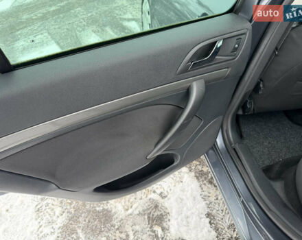 Сірий Шкода Октавія, об'ємом двигуна 1.6 л та пробігом 201 тис. км за 7599 $, фото 39 на Automoto.ua