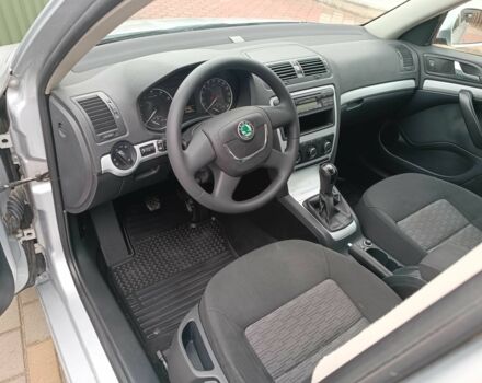 Серый Шкода Октавия, объемом двигателя 1.6 л и пробегом 241 тыс. км за 7200 $, фото 8 на Automoto.ua