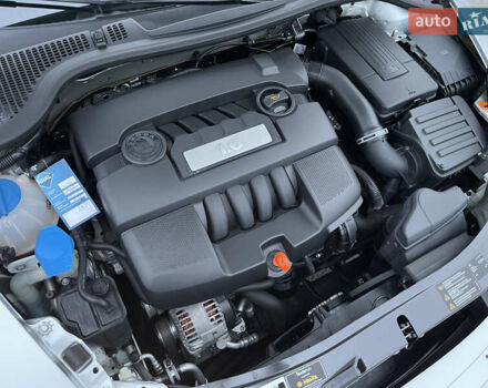 Серый Шкода Октавия, объемом двигателя 1.6 л и пробегом 39 тыс. км за 10150 $, фото 77 на Automoto.ua