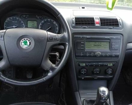 Шкода Октавия 2008 в Хусте на Automoto.ua Серый Шкода Октавия, объемом двигателя 1.8 л и пробегом 344 тыс. км за 4503 $, фото 5 на Automoto.ua