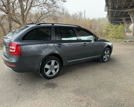 Серый Шкода Октавия, объемом двигателя 2 л и пробегом 300 тыс. км за 6000 $, фото 2 на Automoto.ua