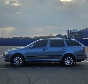 Серый Шкода Октавия, объемом двигателя 1.6 л и пробегом 210 тыс. км за 5600 $, фото 3 на Automoto.ua