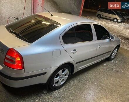 Серый Шкода Октавия, объемом двигателя 2 л и пробегом 328 тыс. км за 6500 $, фото 4 на Automoto.ua