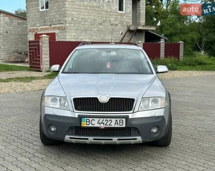 Сірий Шкода Октавія, об'ємом двигуна 2 л та пробігом 441 тис. км за 7499 $, фото 2 на Automoto.ua