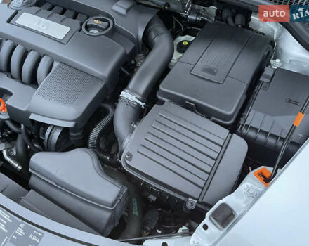 Серый Шкода Октавия, объемом двигателя 1.6 л и пробегом 39 тыс. км за 10150 $, фото 80 на Automoto.ua