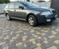 Серый Шкода Октавия, объемом двигателя 1.6 л и пробегом 252 тыс. км за 6850 $, фото 1 на Automoto.ua