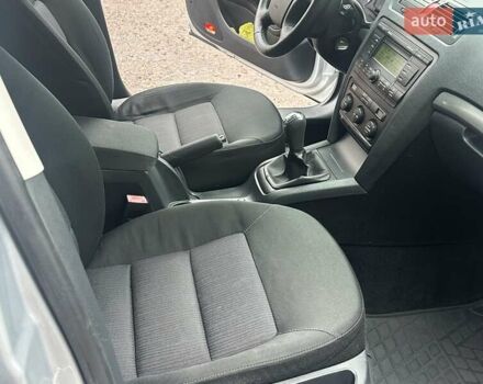 Сірий Шкода Октавія, об'ємом двигуна 2 л та пробігом 192 тис. км за 7199 $, фото 35 на Automoto.ua