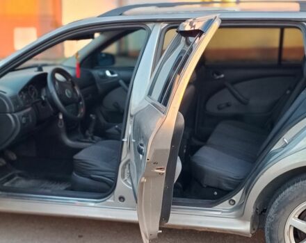 Серый Шкода Октавия, объемом двигателя 1.6 л и пробегом 270 тыс. км за 4500 $, фото 1 на Automoto.ua