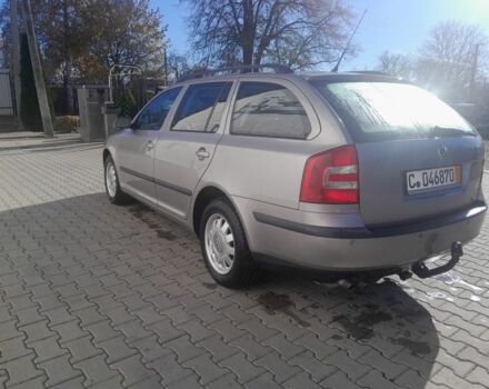 Шкода Октавія 2008 у Косове на Automoto.ua Сірий Шкода Октавія, об'ємом двигуна 2 л та пробігом 211 тис. км за 4900 $, фото 6 на Automoto.ua