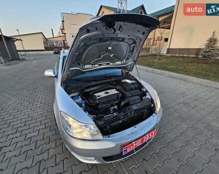 Серый Шкода Октавия, объемом двигателя 1.8 л и пробегом 200 тыс. км за 9100 $, фото 39 на Automoto.ua