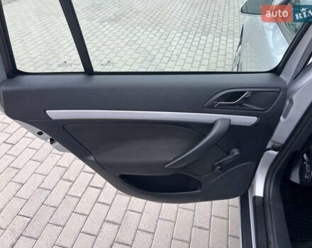 Сірий Шкода Октавія, об'ємом двигуна 2 л та пробігом 224 тис. км за 7900 $, фото 21 на Automoto.ua