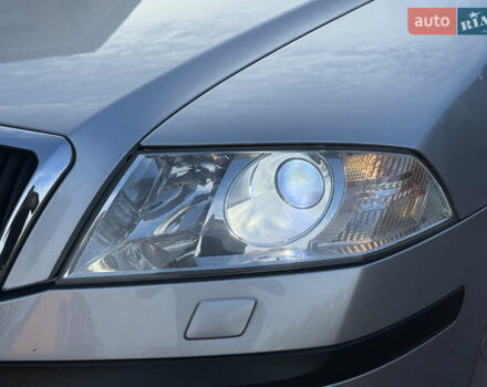 Сірий Шкода Октавія, об'ємом двигуна 1.6 л та пробігом 214 тис. км за 6950 $, фото 10 на Automoto.ua