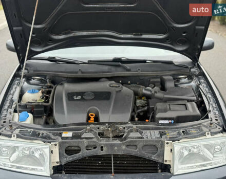 Серый Шкода Октавия, объемом двигателя 1.6 л и пробегом 218 тыс. км за 6000 $, фото 30 на Automoto.ua