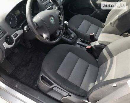 Сірий Шкода Октавія, об'ємом двигуна 1.6 л та пробігом 266 тис. км за 6400 $, фото 13 на Automoto.ua