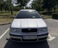 Серый Шкода Октавия, объемом двигателя 1.6 л и пробегом 235 тыс. км за 5800 $, фото 1 на Automoto.ua