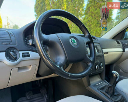 Серый Шкода Октавия, объемом двигателя 1.6 л и пробегом 209 тыс. км за 6500 $, фото 54 на Automoto.ua