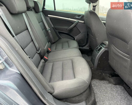 Сірий Шкода Октавія, об'ємом двигуна 1.6 л та пробігом 201 тис. км за 7599 $, фото 60 на Automoto.ua